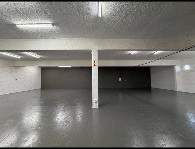 399M² WAREHOUSE TO LET IN BARBEQUE DOWNS